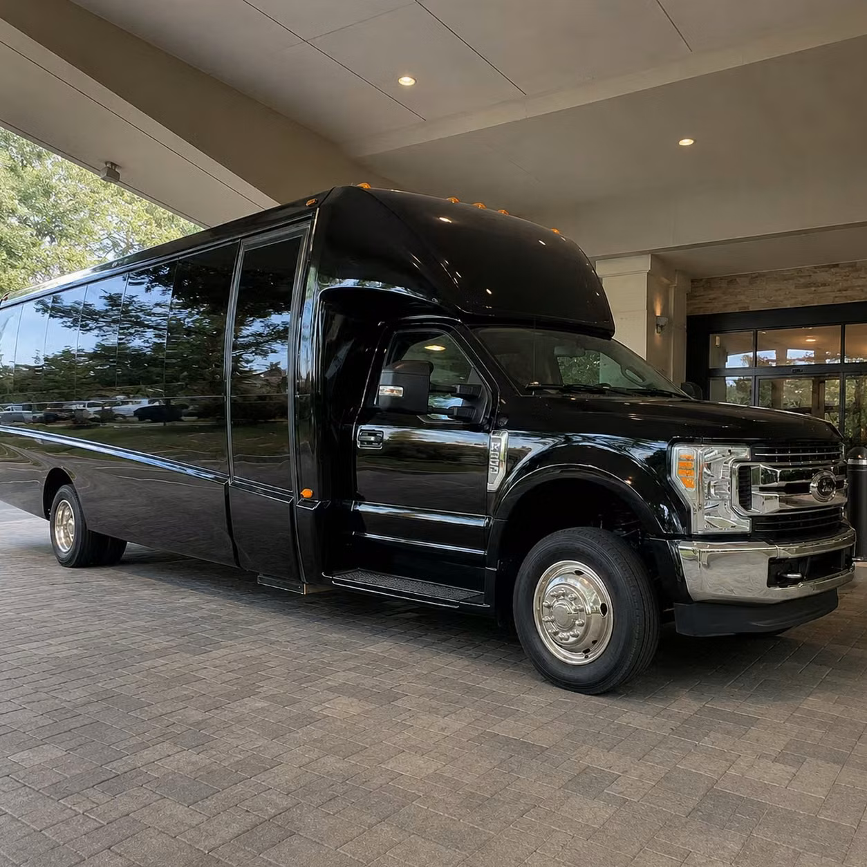 18 passenger minibus