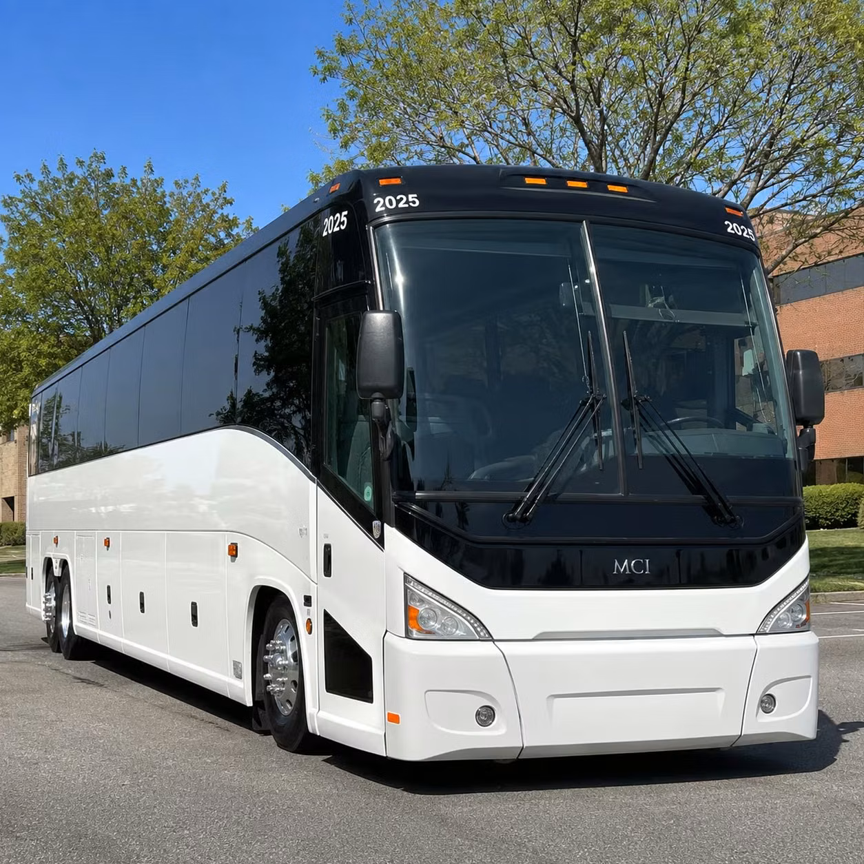 oakland arena and concord pavilion concert bus rentals from the tri valley