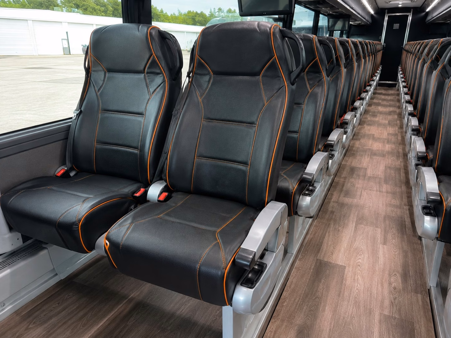 prom homecoming bus rentals in pleasanton